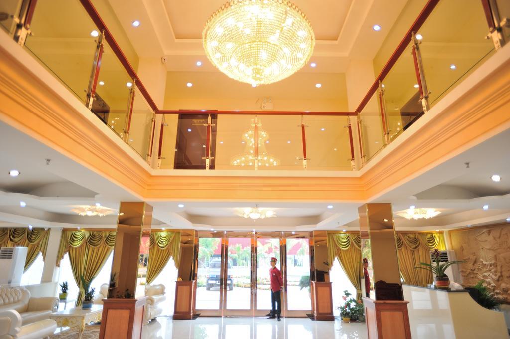 Jian Guo Grand Hotel Ban Si Khay 외부 사진