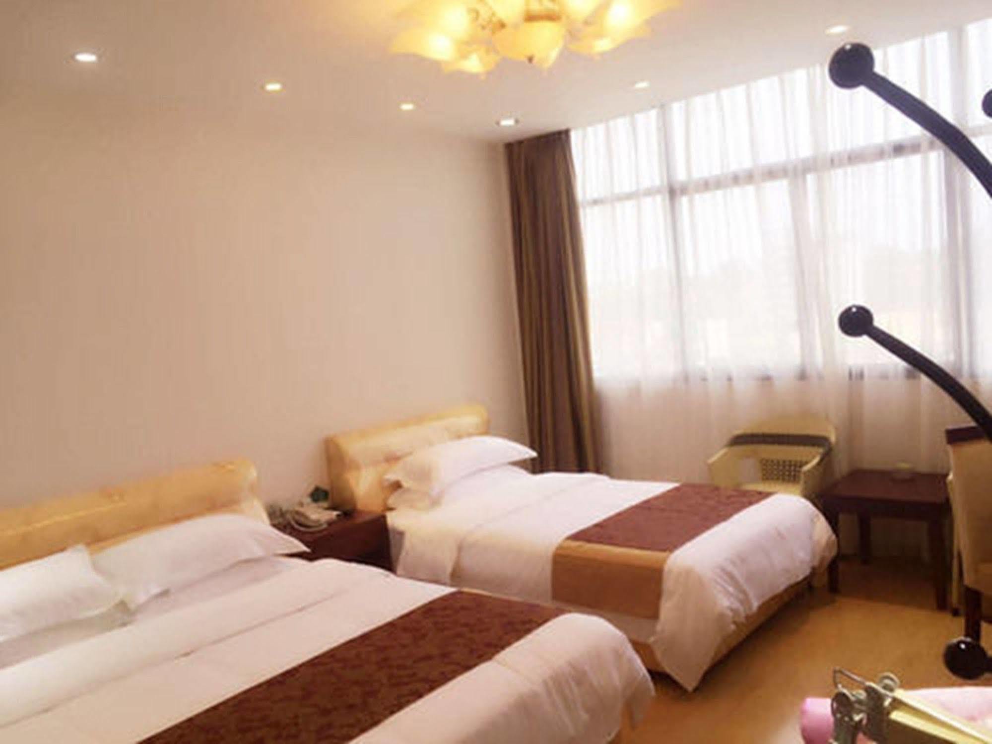 Jian Guo Grand Hotel Ban Si Khay 외부 사진